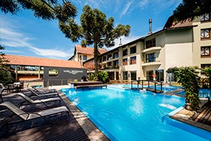 Piscina do Wish Serrano