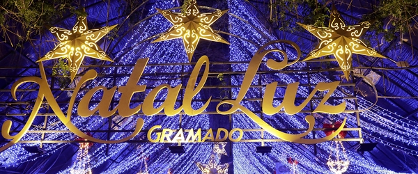 O Natal Luz é um dos maiores eventos de Gramado e transforma, com luzes, enfeites, desfiles e shows nos últimos meses do ano.