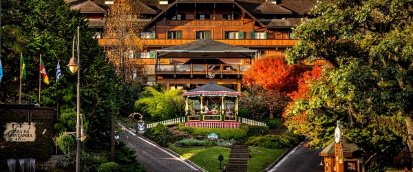 Que tal se hospedar em um dos resorts mais badalados de Gramado, como o Hotel Casa da Montanha?