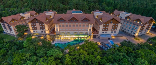 A beleza da fachada do Wyndham Gramado. A beleza da fachada do Wyndham Gramado.
