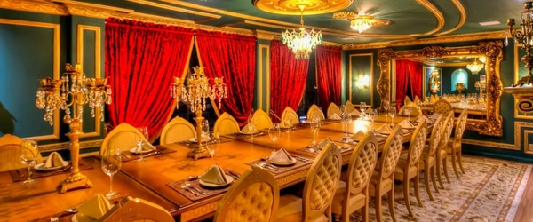 O luxuoso restaurante George III.