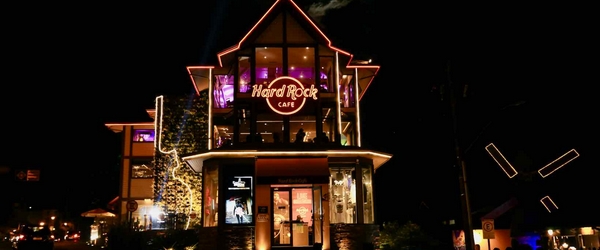 A fachada do belo Hard Rock Café de Gramado.
