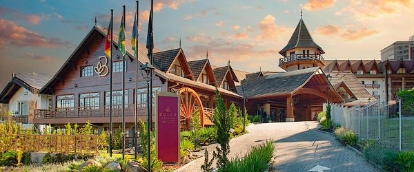 O charmoso Bella Gramado está entre os melhores resorts em Gramado. O charmoso Bella Gramado está entre os melhores resorts em Gramado.